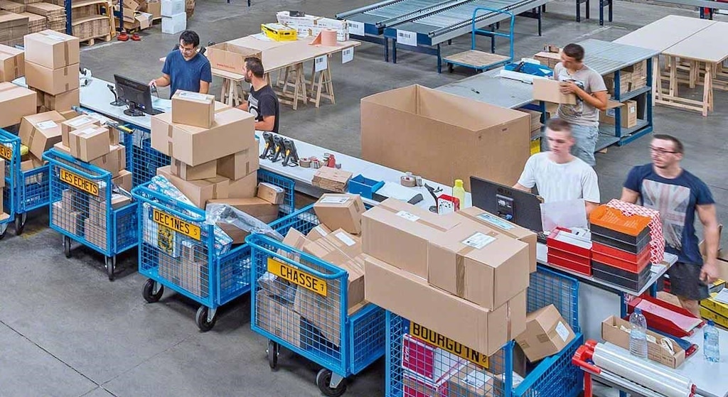 Treinar a força de trabalho é essencial para coordenar de forma bem-sucedida as operações logísticas Treinar a força de trabalho é essencial para coordenar de forma bem-sucedida as operações logísticas