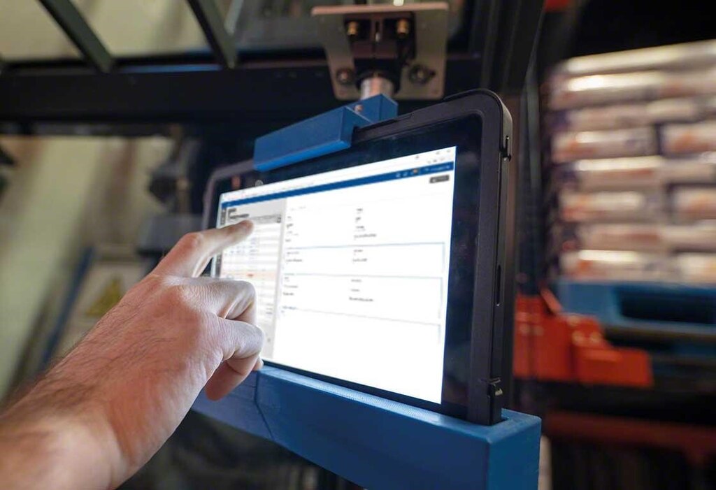 <em>On-premise</em> vs SaaS: a Mecalux pode instalar o Easy WMS da forma que o cliente pedir. <em>On-premise</em> vs SaaS: a Mecalux pode instalar o Easy WMS da forma que o cliente pedir.