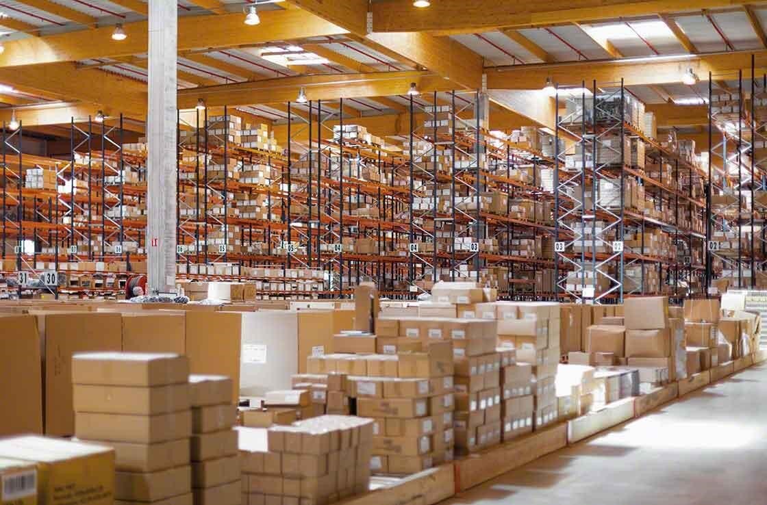 A definição de código SKU deve ser feita tendo em consideração as características do inventário da empresa A definição de código SKU deve ser feita tendo em consideração as características do inventário da empresa