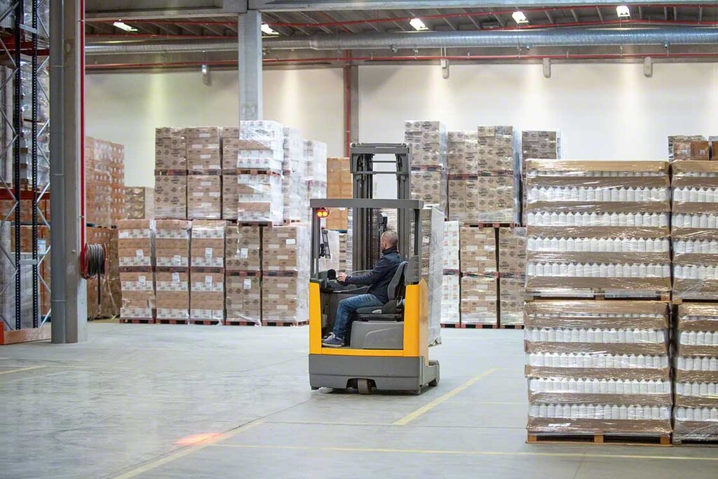A armazenagem é a segunda operação envolvida na logística de aprovisionamento
