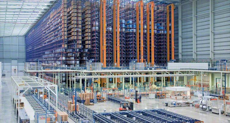 Sistema de armazenagem de um armazém para empresa que se dedica à comercialização de pavimentos e revestimentos cerâmicos.