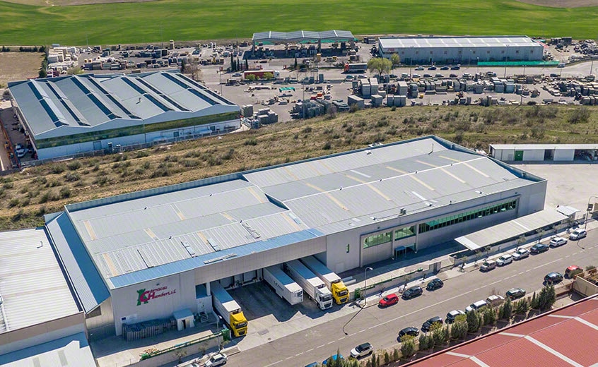 Máxima capacidade e rentabilidade no armazém da Cárnicas Chamberí Máxima capacidade e rentabilidade no armazém da Cárnicas Chamberí