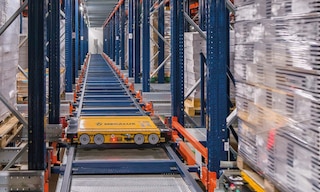A Clavo Food Factory duplica a sua capacidade com o Pallet Shuttle Automático 3D
