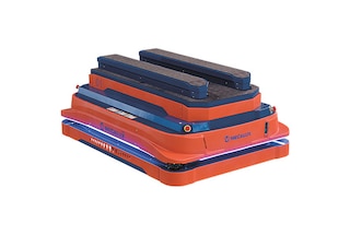 O AMR 1500 com plataforma elevatória pode transferir cargas para plataformas fixas ou transportadores