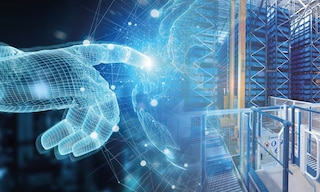 A logística inteligente emprega o uso de tecnologias como o Blockchain ou IoT para o benefício do armazém
