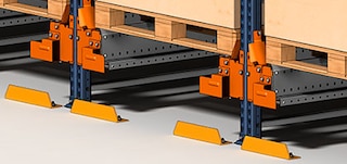 Proteções frontais e laterais em estantes com Pallet Shuttle
