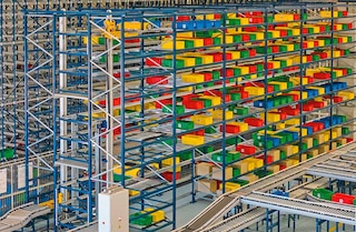 O sistema shuttle de armazenamento é uma solução de alto rendimento